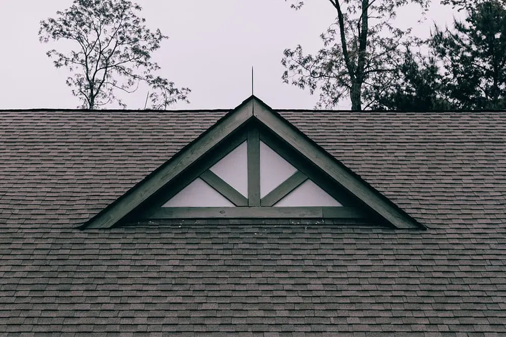 De makkelijkste manier om je dak zelf duurzaam te bedekken