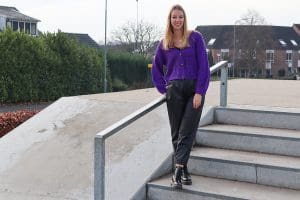 leren mom jeans outfit